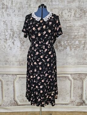 Vintage 1990s Floral Dress L Lace Tie Back 90s RomCom Cottagecore School Teacher